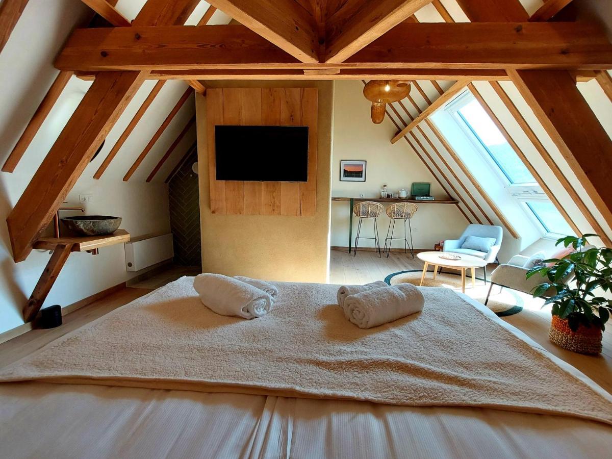 Les Suites De Petit Bomal Durbuy Exterior photo